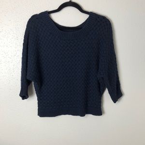 Old Navy size Medium chunky knit sweater navy color semi cropped soft cozy